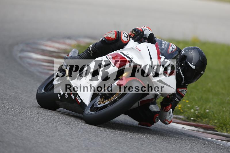 /Archiv-2024/29 12.06.2024 MOTO.CH Track Day ADR/Gruppe rot/114